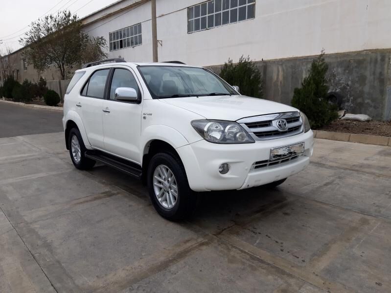 Toyota Fortuner 2008 - 245 000 TMT - Туркменбаши - img 2