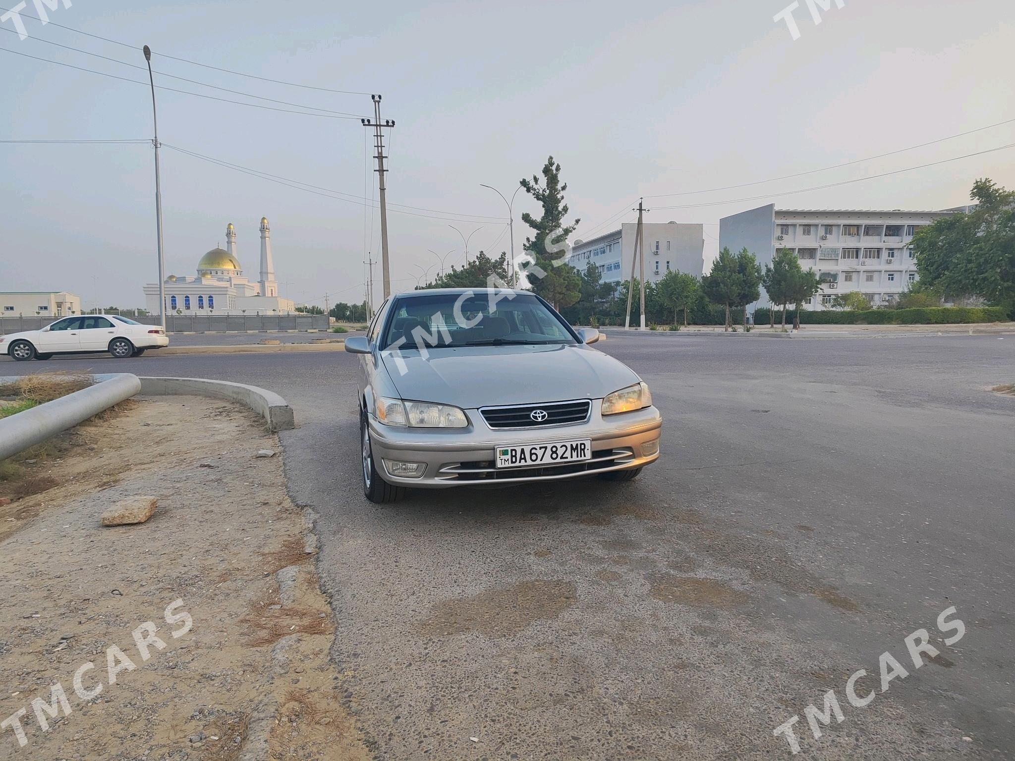 Toyota Camry 1998 - 105 000 TMT - Мары - img 3