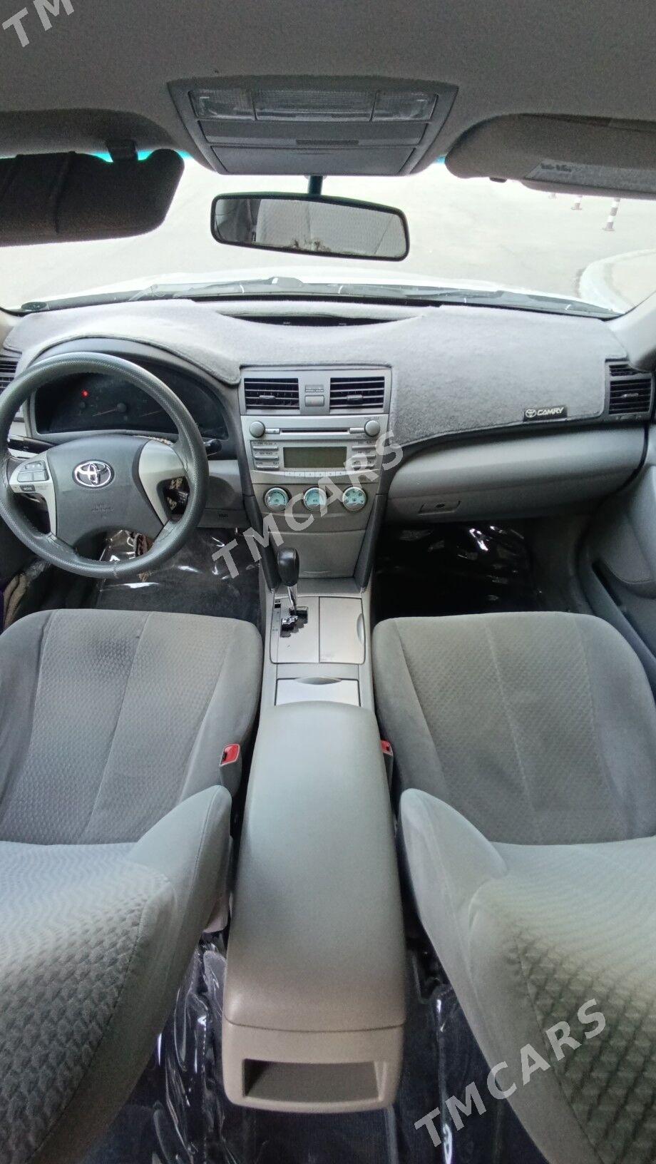 Toyota Camry 2010 - 139 000 TMT - Ашхабад - img 9