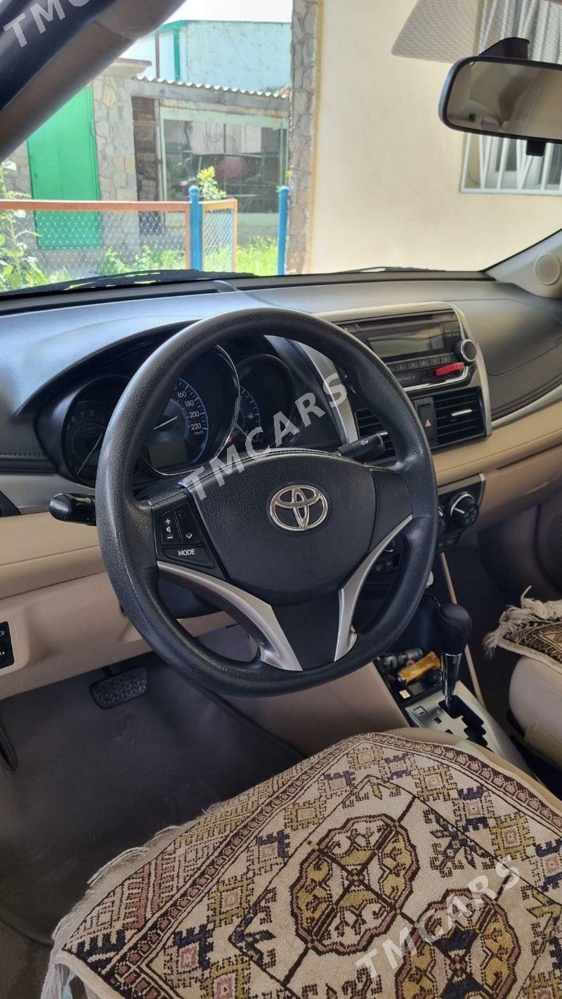 Toyota Yaris 2014 - 160 000 TMT - Aşgabat - img 5