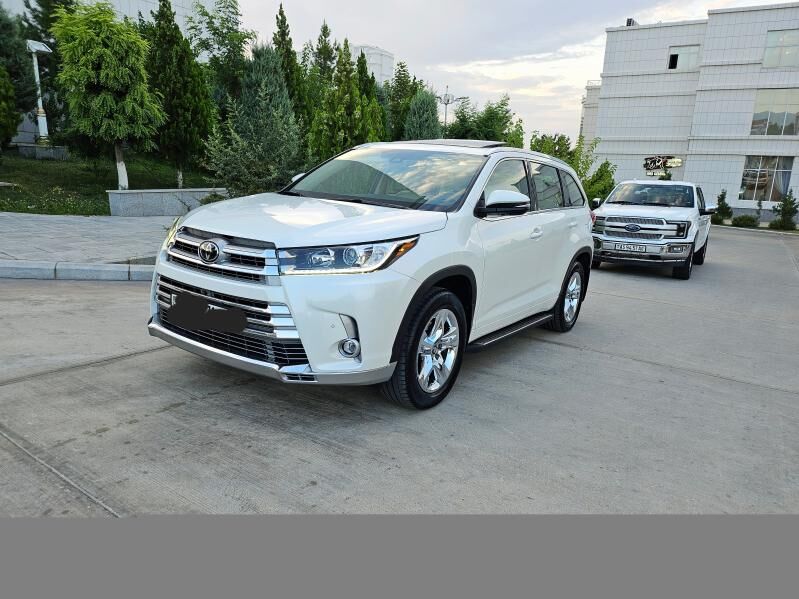 Toyota Highlander 2019 - 550 000 TMT - Atatürk köç. - img 2