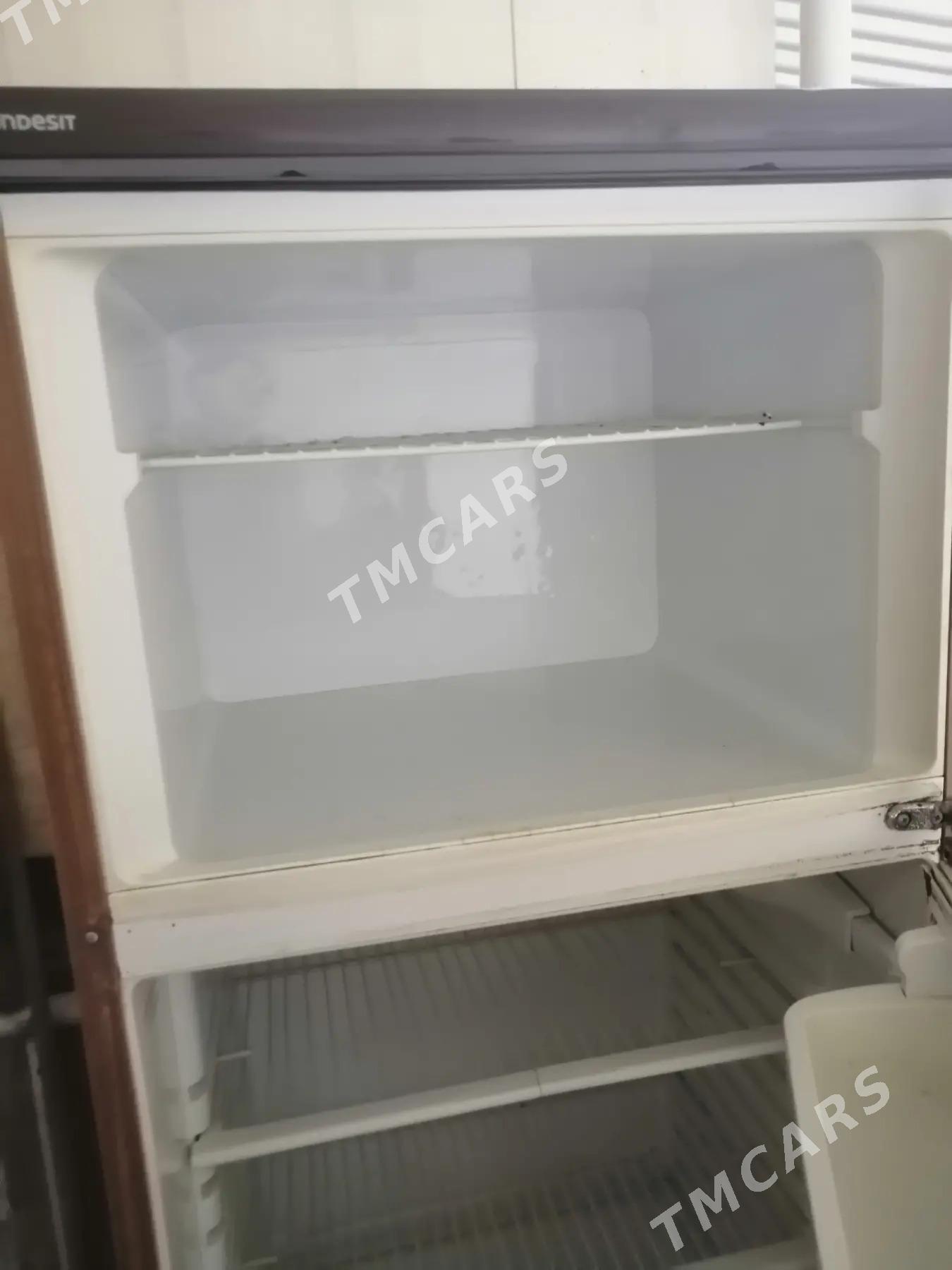 холодильник INDESIT - Балканабат - img 2