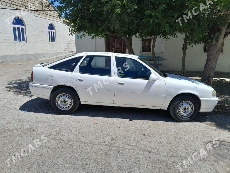 Opel Vectra 1991 - 26 000 TMT - Türkmenbaşy - img 4