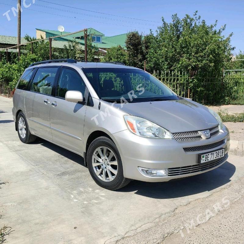 Toyota Sienna 2004 - 220 000 TMT - Туркменабат - img 7