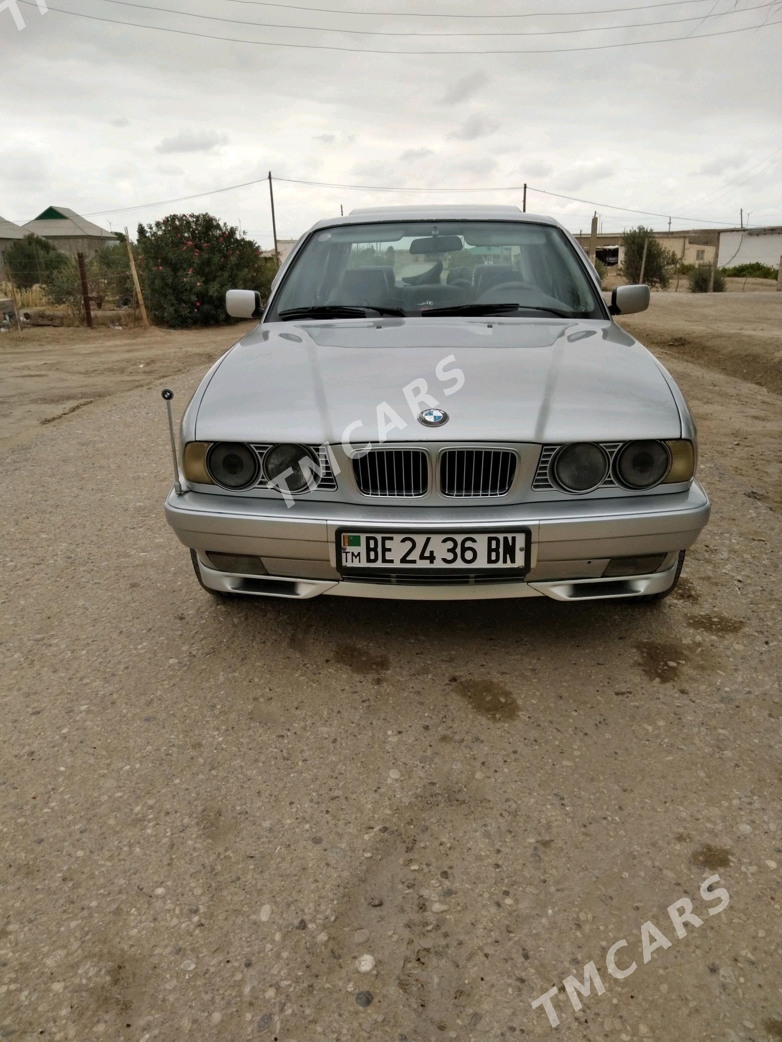 BMW 525 1991 - 80 000 TMT - Этрек - img 9