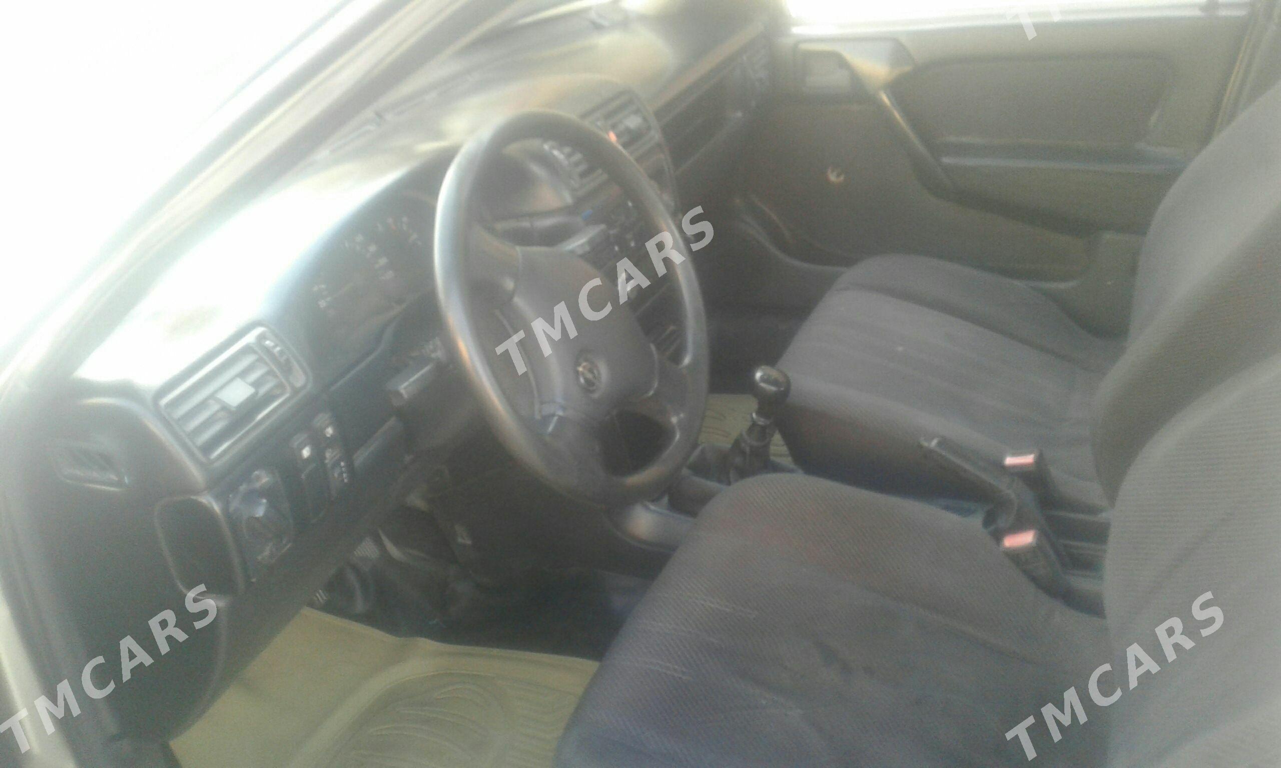 Opel Vectra 1992 - 30 000 TMT - Mary - img 2