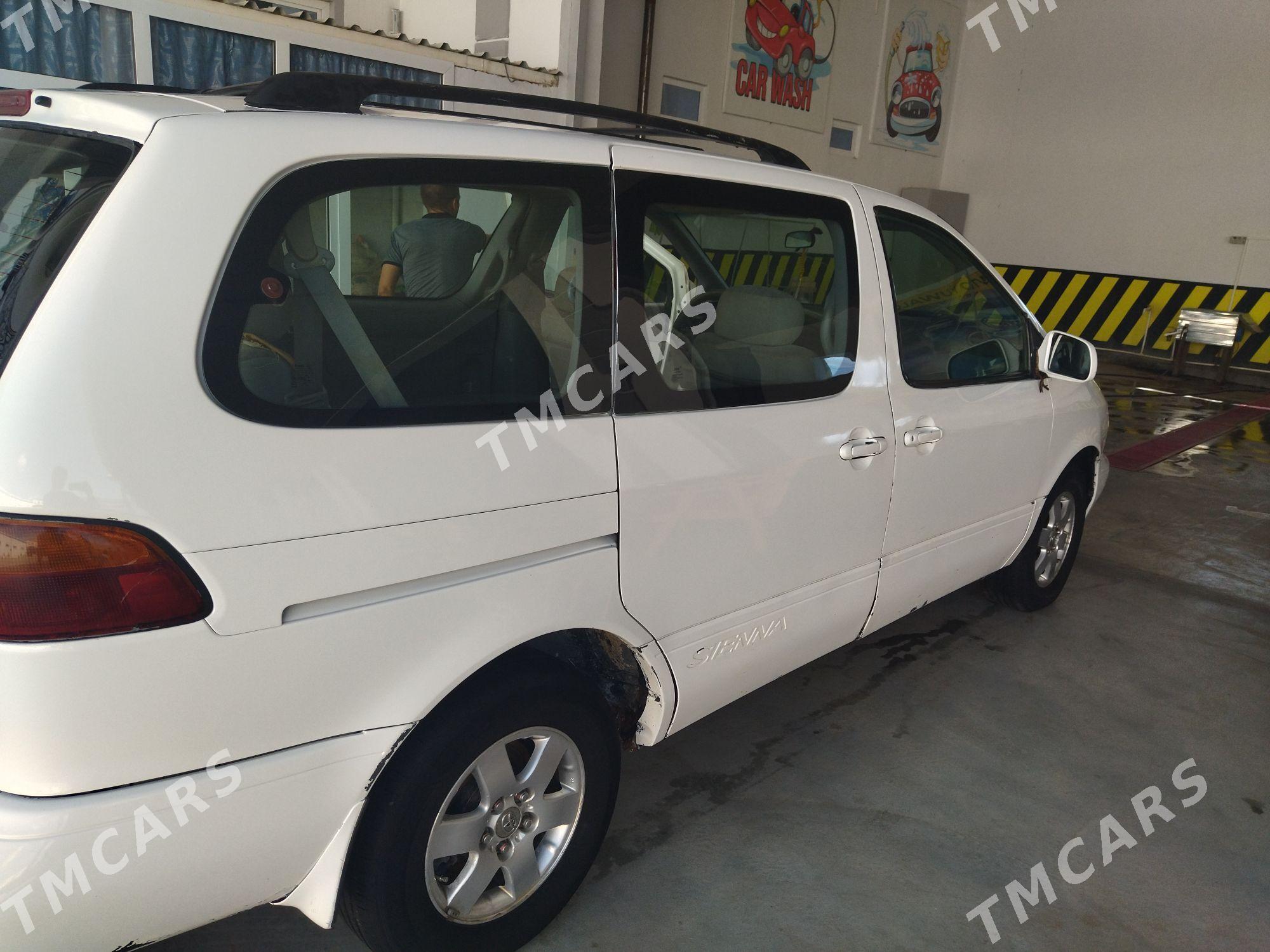 Toyota Sienna 1999 - 105 000 TMT - Мары - img 6