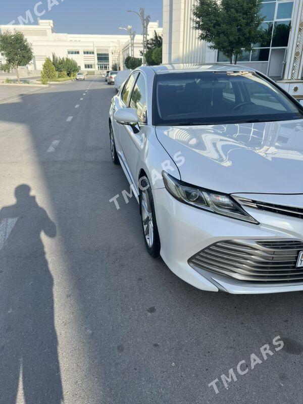 Toyota Camry 2018 - 245 000 TMT - Ашхабад - img 4