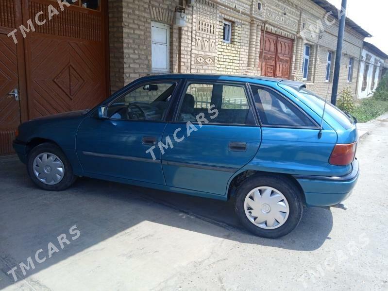 Opel Astra 1992 - 32 000 TMT - Дашогуз - img 2
