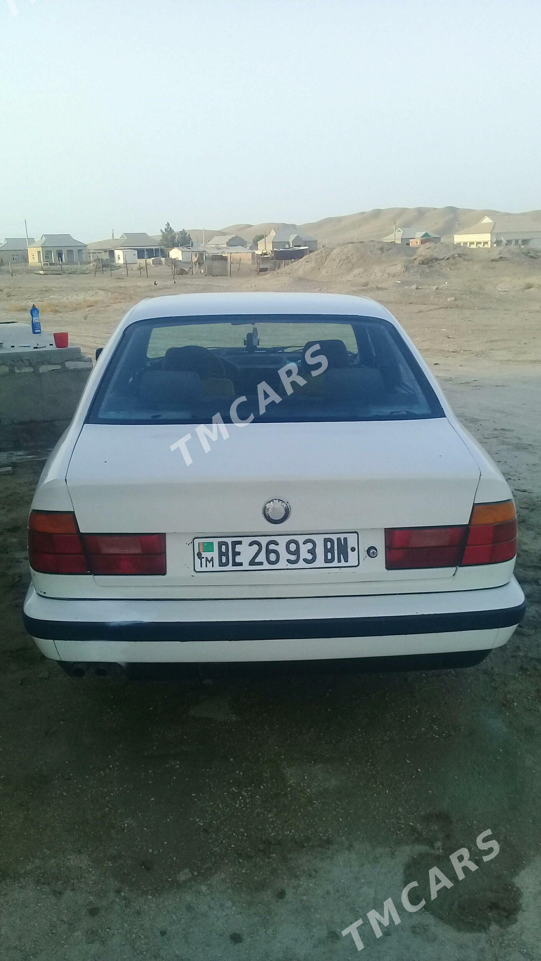 BMW 525 1990 - 36 000 TMT - Esenguly - img 5