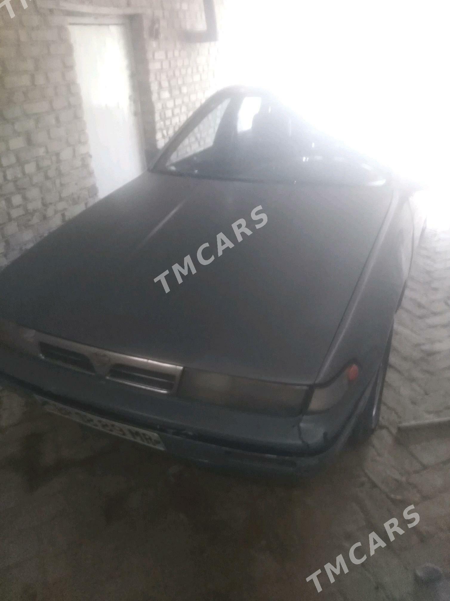 Nissan Altima 1992 - 20 000 TMT - Туркменгала - img 4