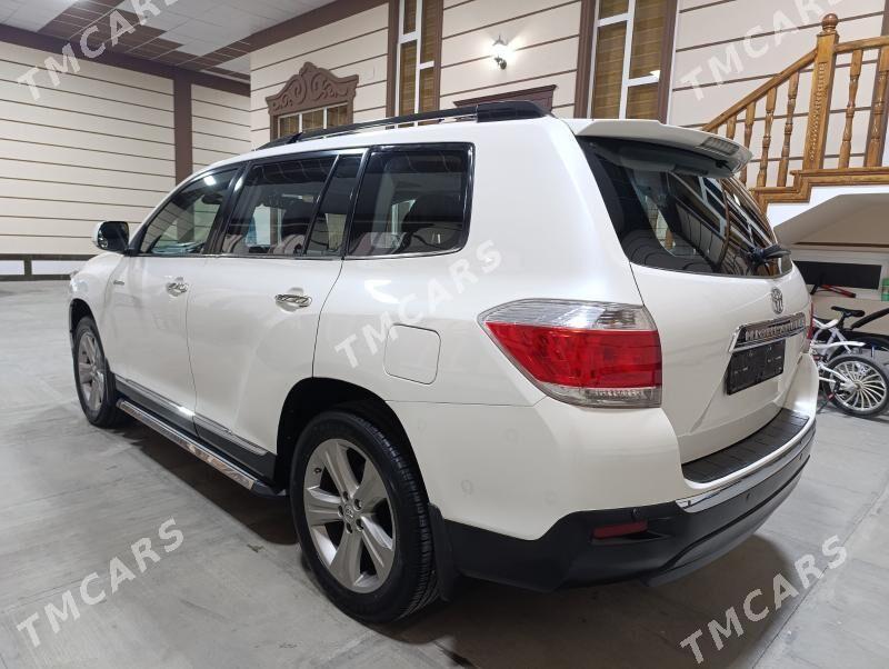 Toyota Highlander 2011 - 305 000 TMT - Туркменабат - img 4