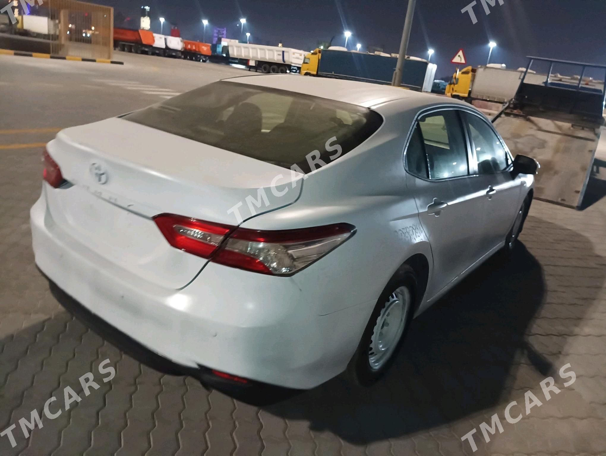 Toyota Camry 2020 - 150 000 TMT - Ашхабад - img 4