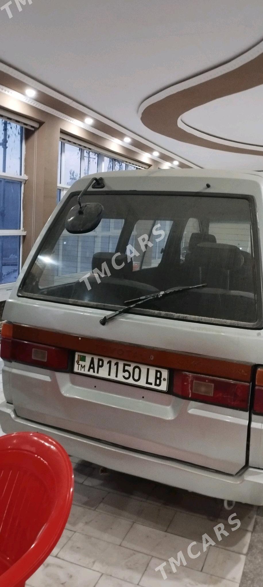 Toyota Town Ace 1992 - 40 000 TMT - Туркменабат - img 4