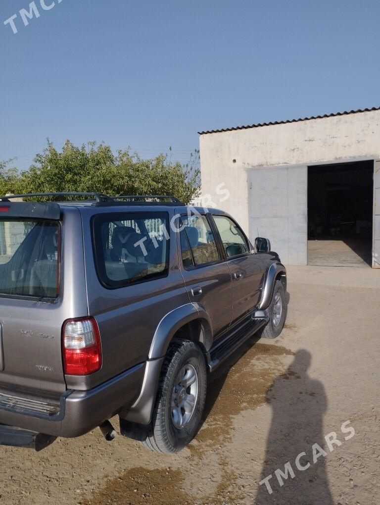 Toyota 4Runner 2002 - 160 000 TMT - Туркменбаши - img 3