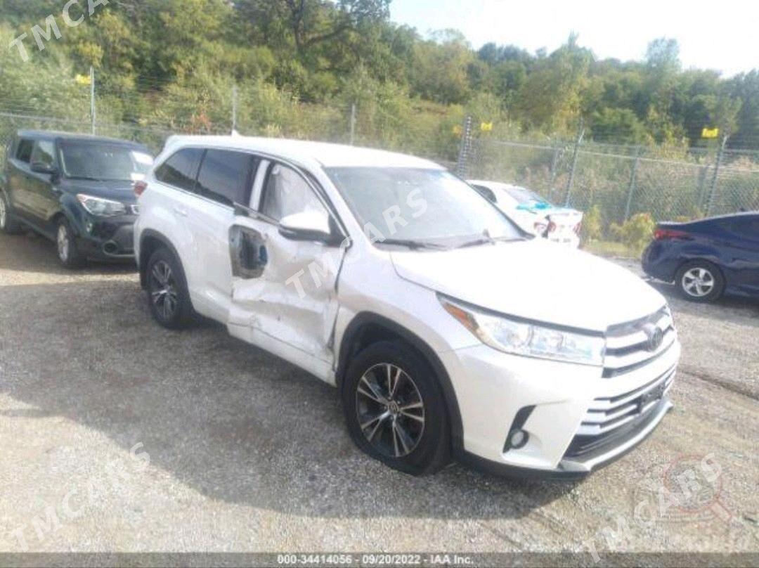 Toyota Highlander 2018 - 495 000 TMT - Çoganly - img 2