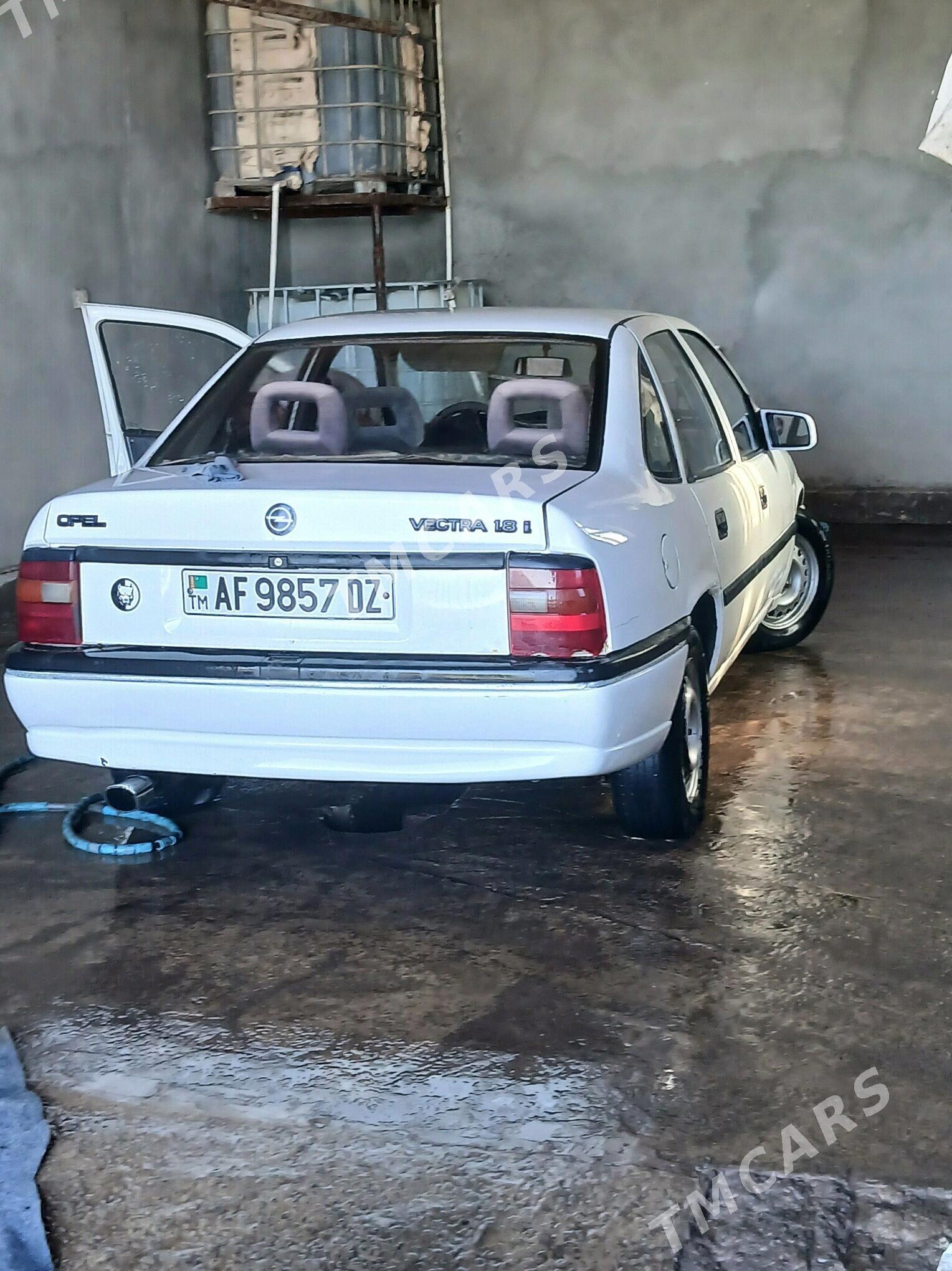 Opel Vectra 1994 - 27 000 TMT - Гороглы (Тагта) - img 4