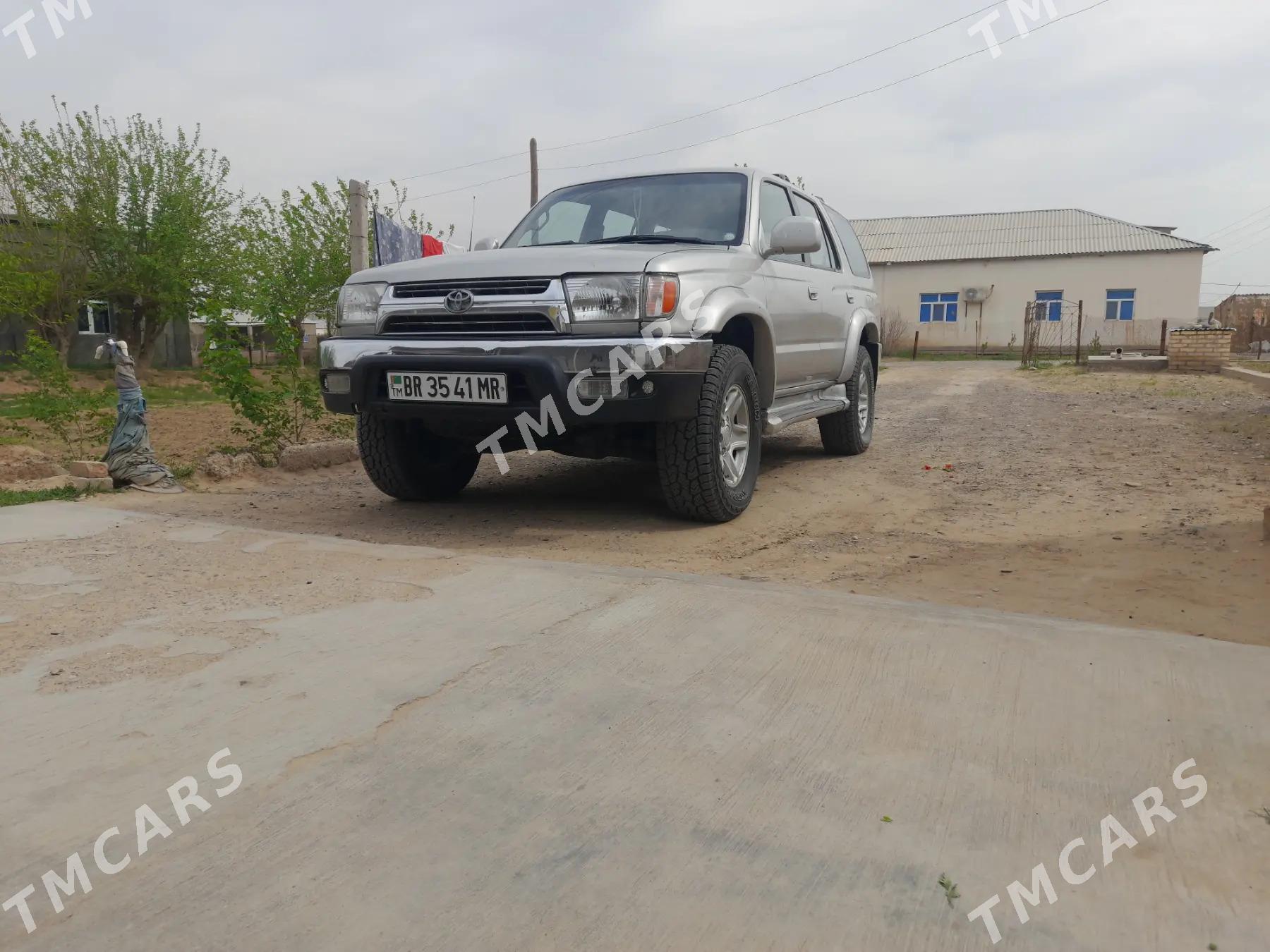 Toyota 4Runner 2002 - 134 000 TMT - Тагтабазар - img 2