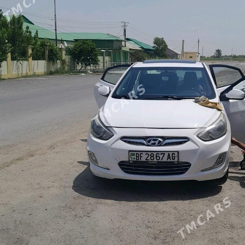 Hyundai Accent 2014 - 130 000 TMT - Ашхабад - img 3