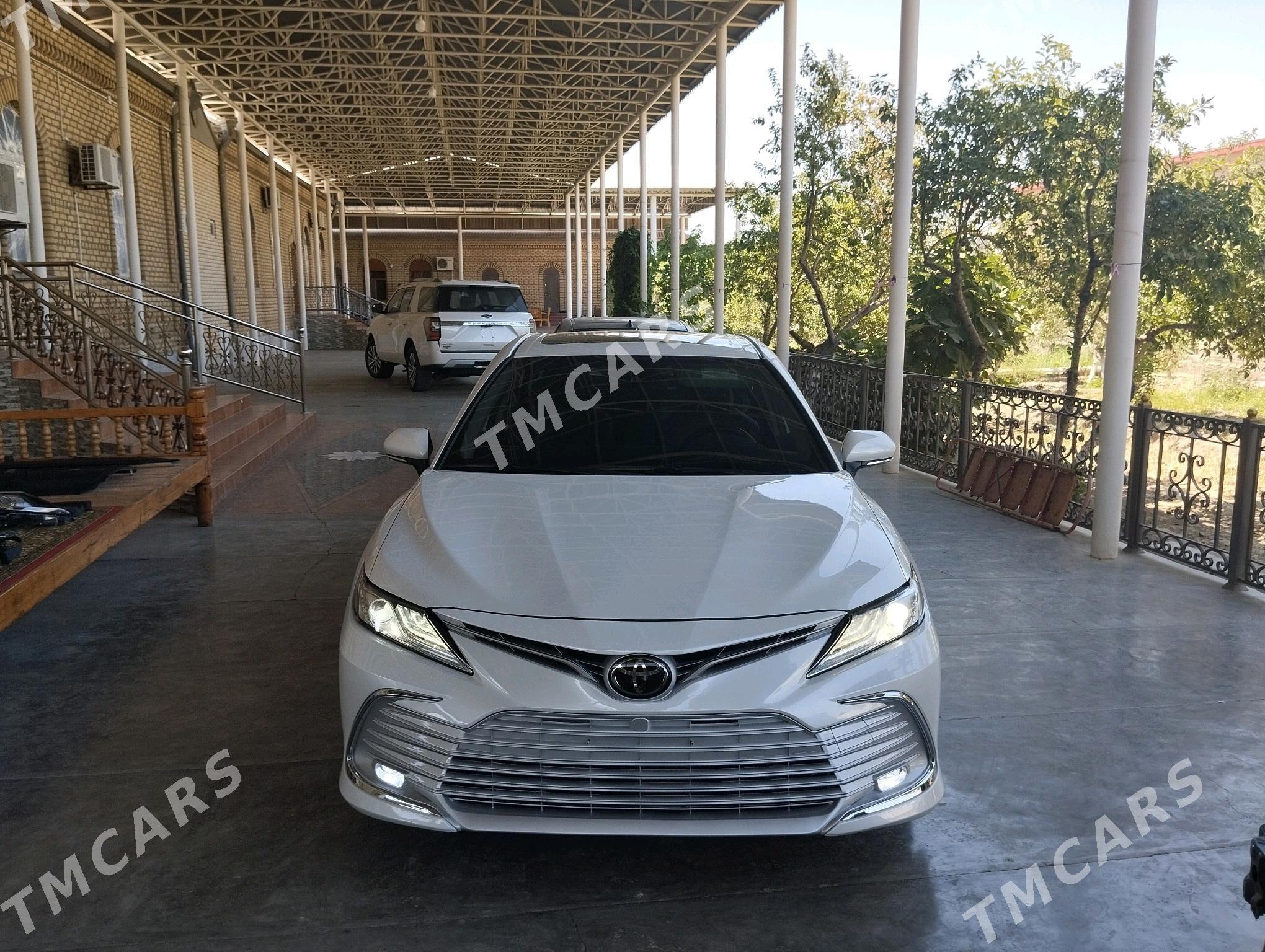 Toyota Camry 2019 - 285 000 TMT - Сакарчага - img 3