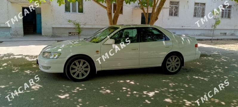 Toyota Camry 2000 - 130 000 TMT - Aşgabat - img 4