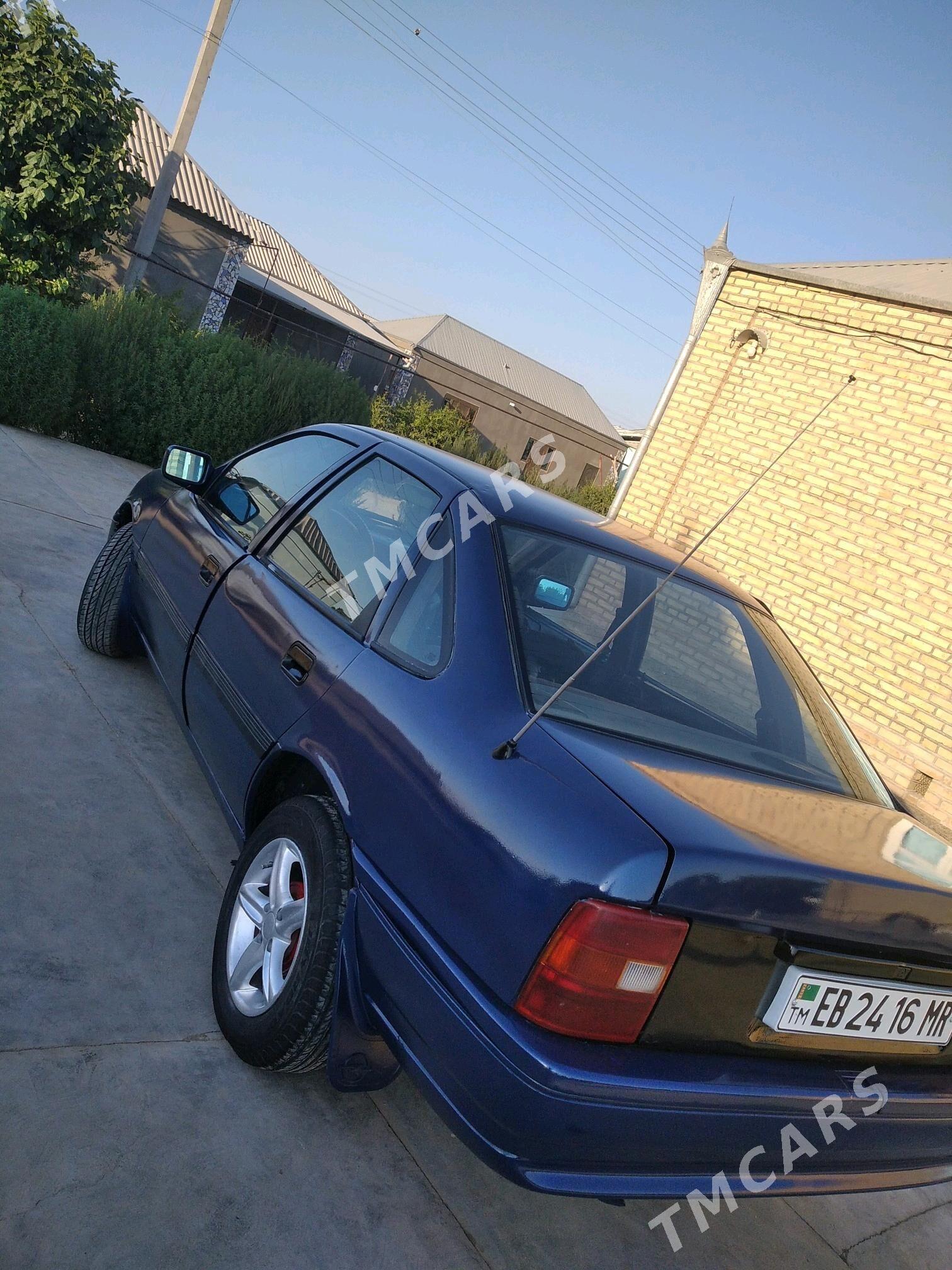 Opel Vectra 1991 - 26 000 TMT - Murgap - img 4