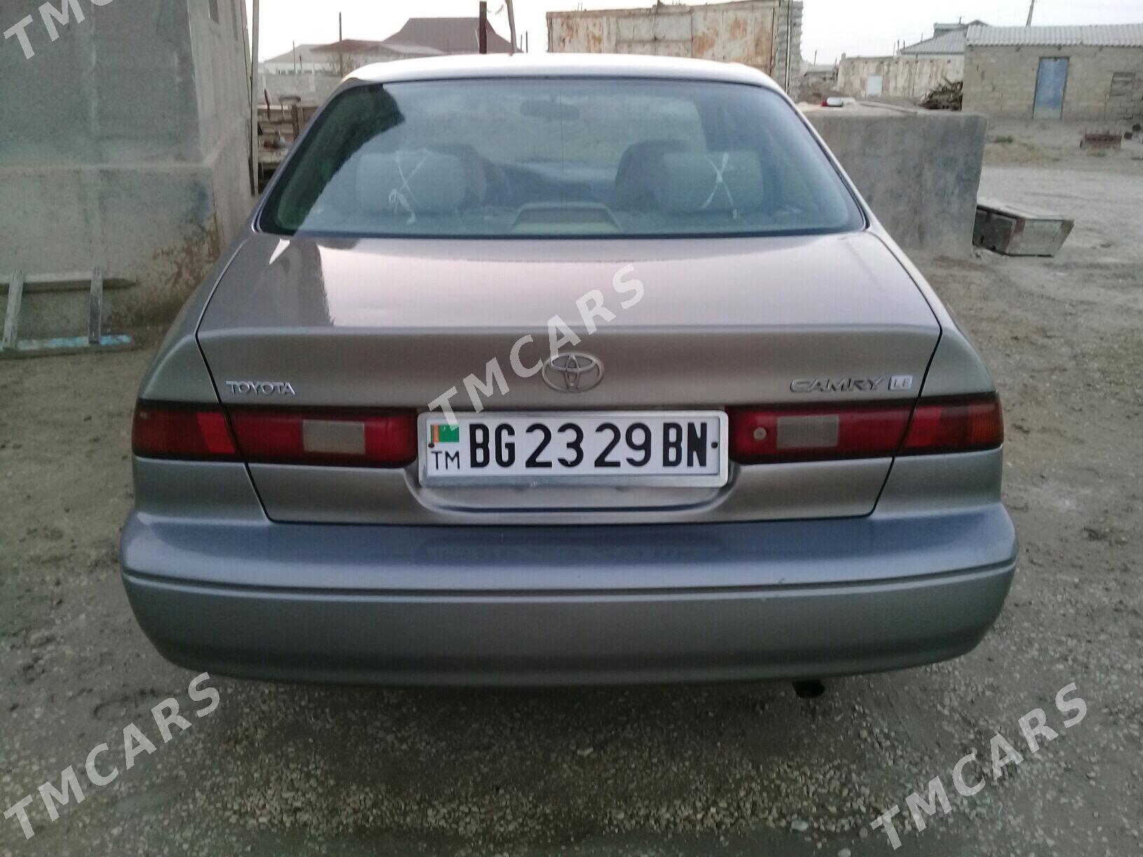 Toyota Camry 1998 - 110 000 TMT - Esenguly - img 6