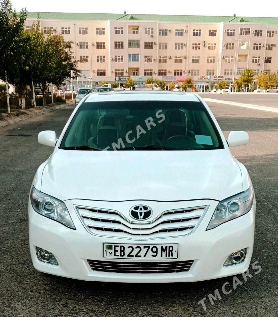 Toyota Camry 2011 - 220 000 TMT - Мары - img 2