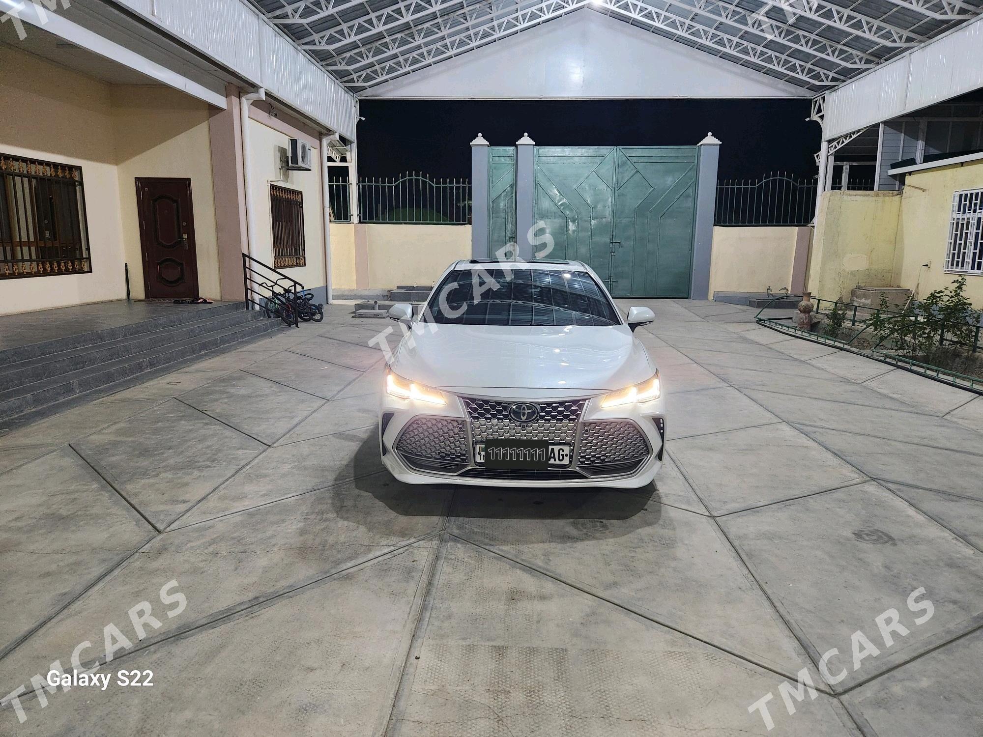 Toyota Avalon 2019 - 548 800 TMT - Büzmeýin - img 3