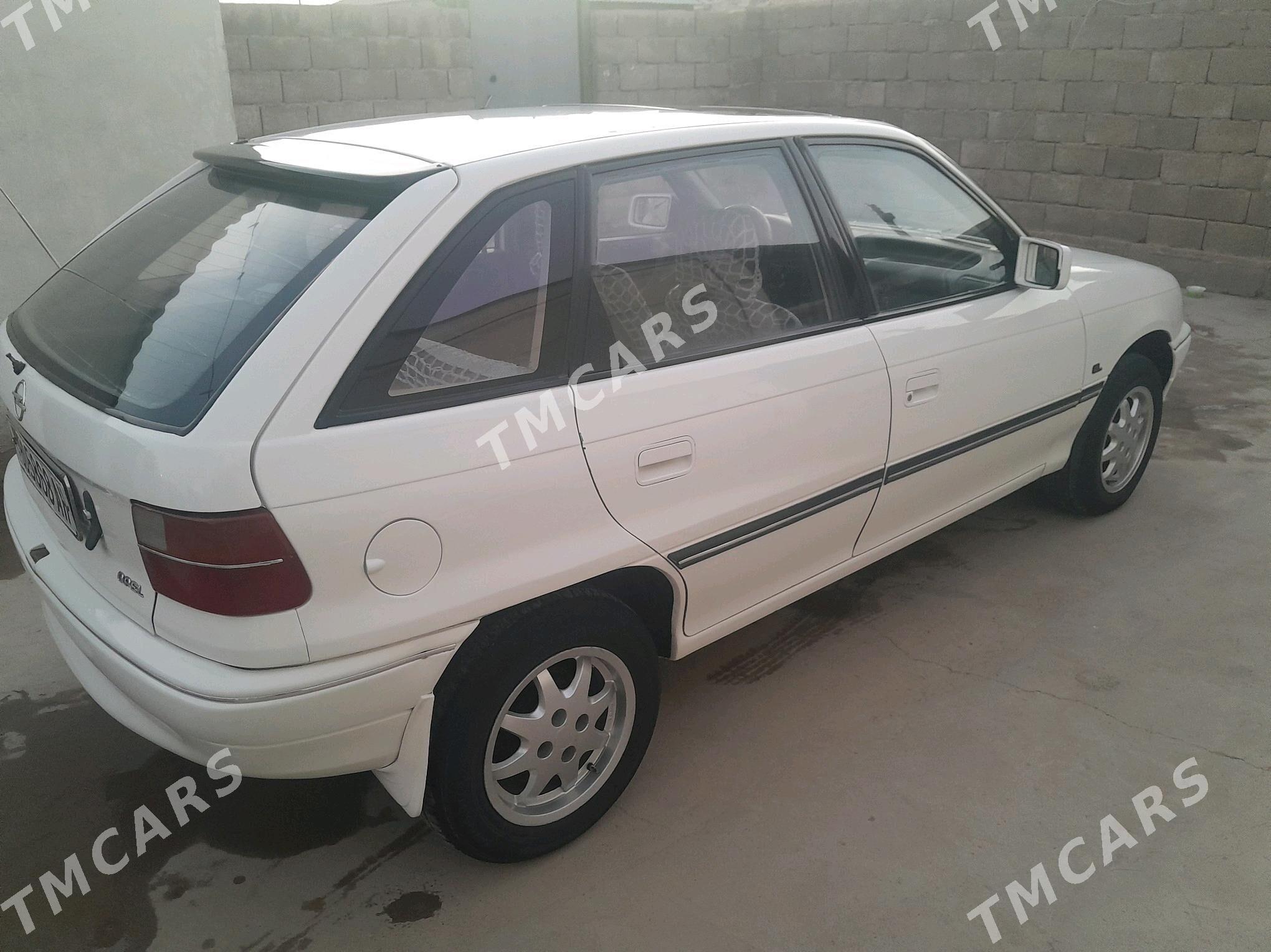 Opel Astra 1993 - 30 000 TMT - Tejen - img 5