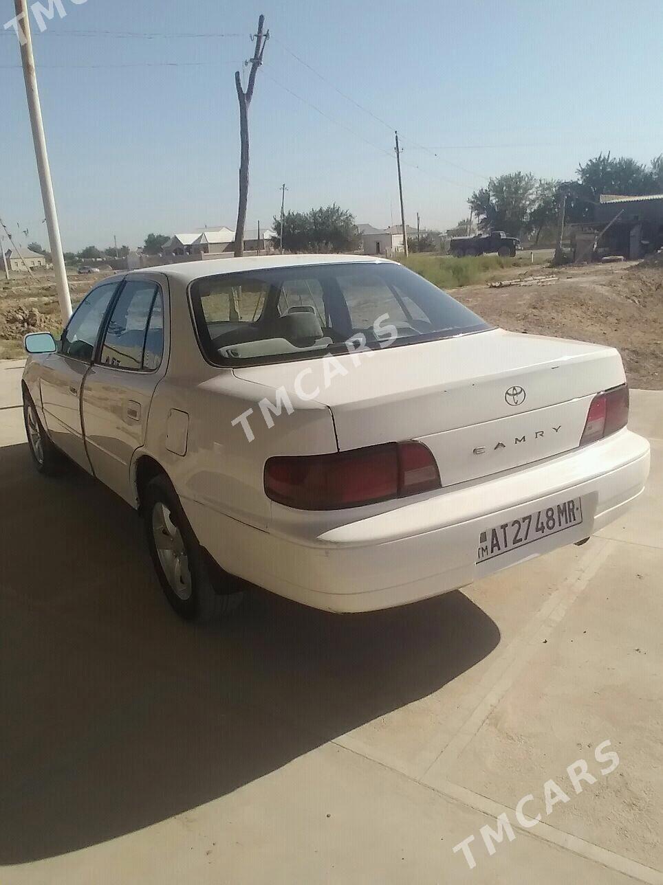 Toyota Camry 1995 - 61 000 TMT - Туркменгала - img 2