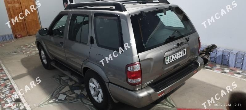 Nissan Pathfinder 2002 - 100 000 TMT - Фарап - img 3