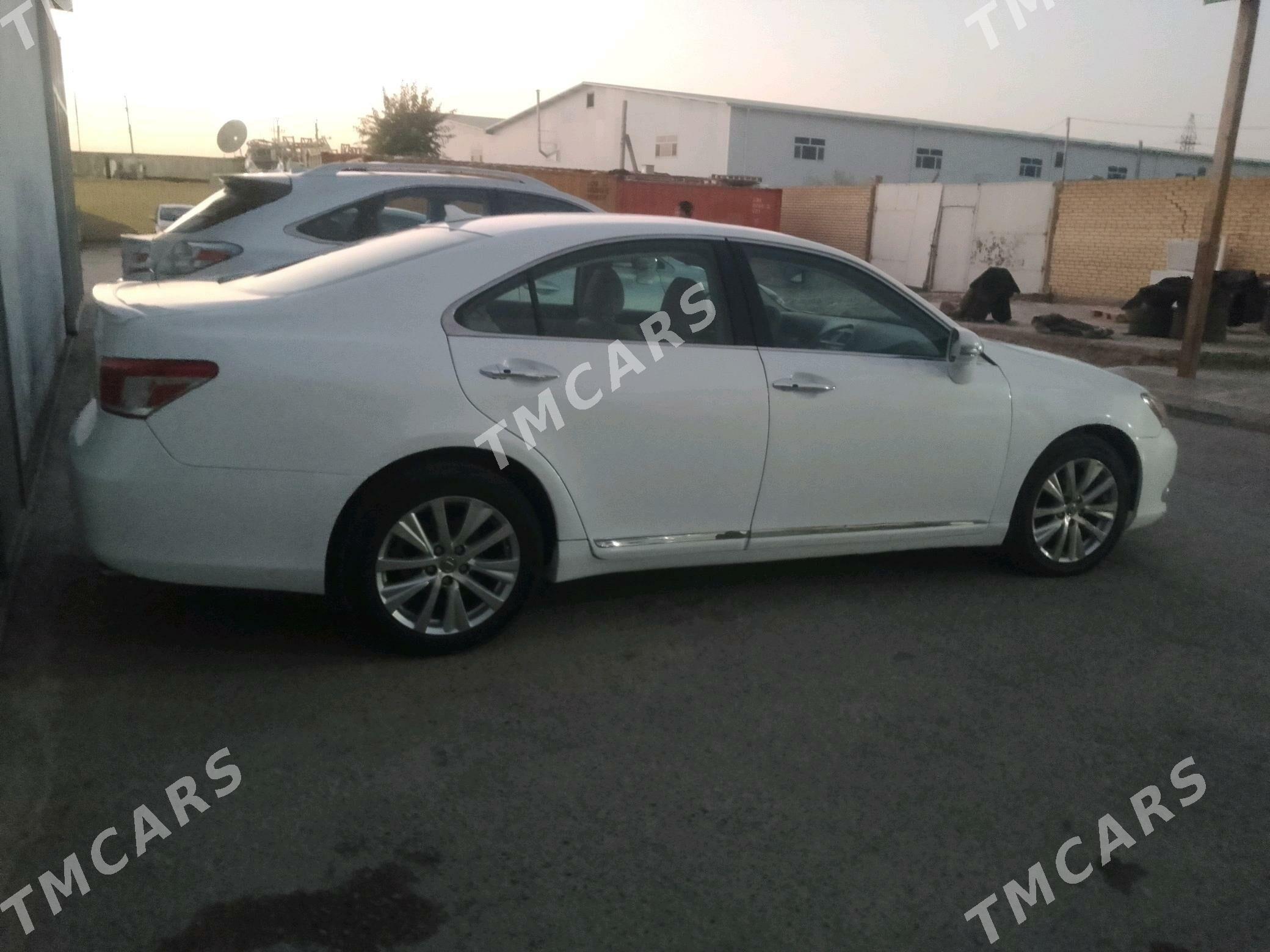 Lexus ES 350 2011 - 220 000 TMT - Mary - img 3