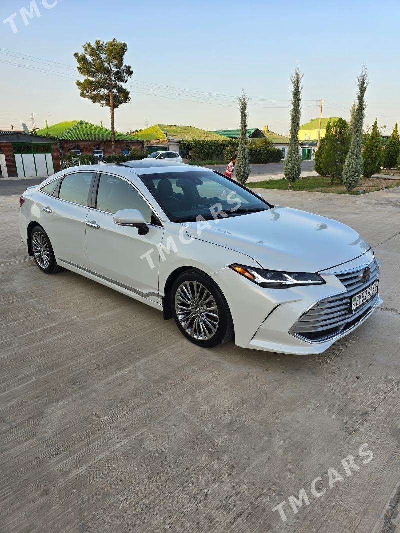 Toyota Avalon 2019 - 399 000 TMT - Бузмеин ГРЭС - img 2