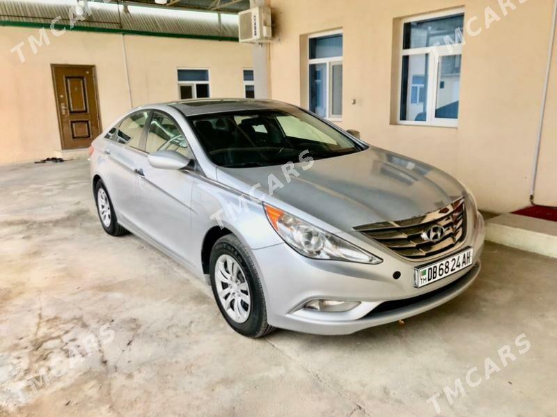 Hyundai Sonata 2011 - 130 000 TMT - Бузмеин - img 2