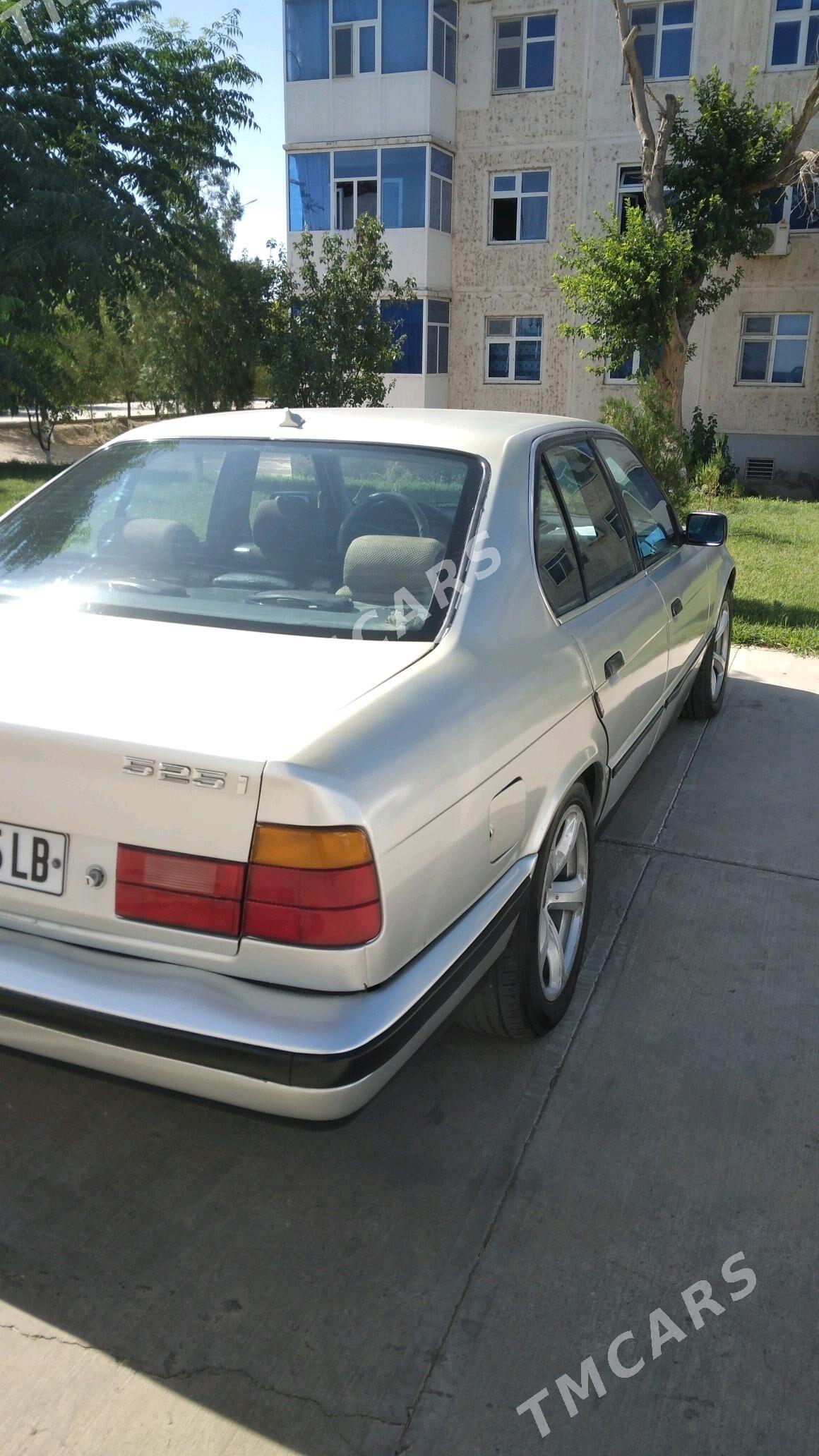 BMW 525 1991 - 36 000 TMT - Türkmenabat - img 5