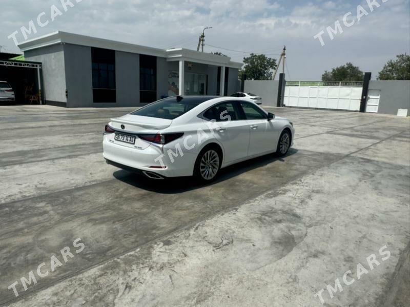 Lexus ES 350 2022 - 780 000 TMT - Бузмеин - img 4