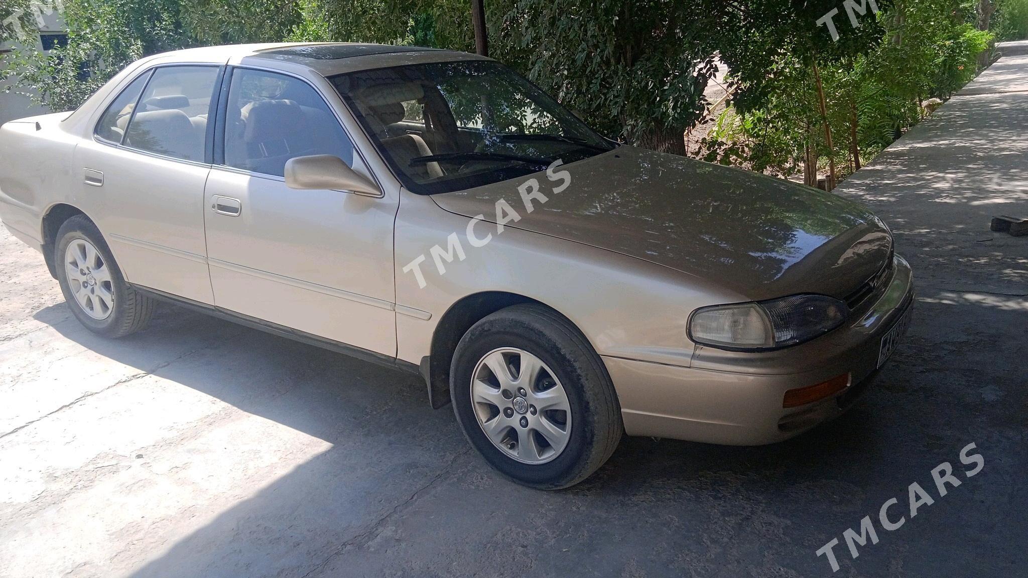 Toyota Camry 1994 - 72 000 TMT - Köneürgenç - img 5