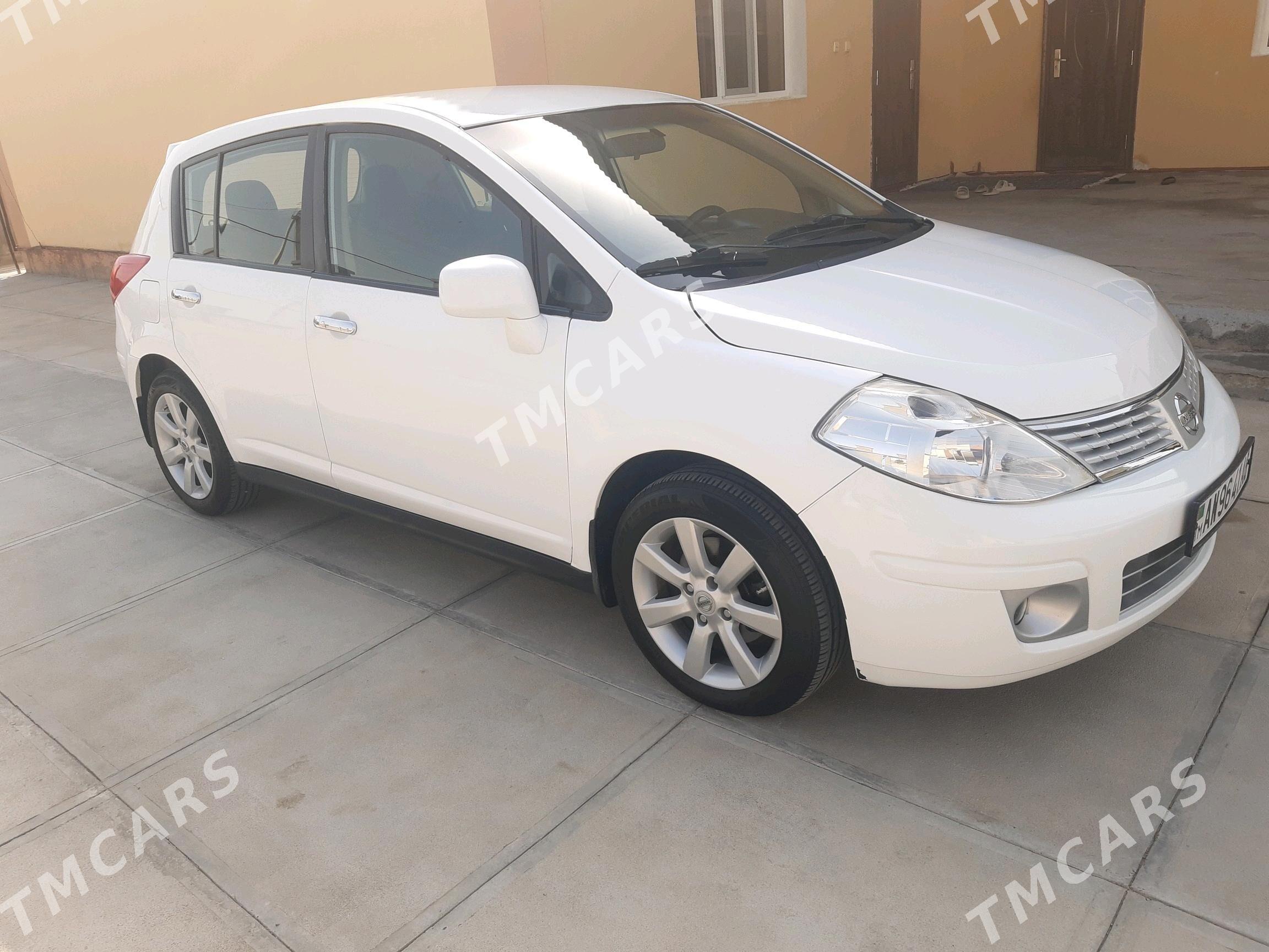 Nissan Versa 2010 - 106 000 TMT - Ашхабад - img 6