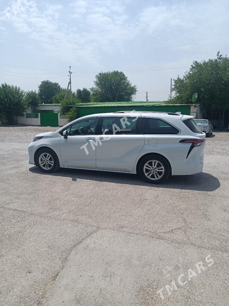 Toyota Sienna 2021 - 745 000 TMT - Ашхабад - img 5