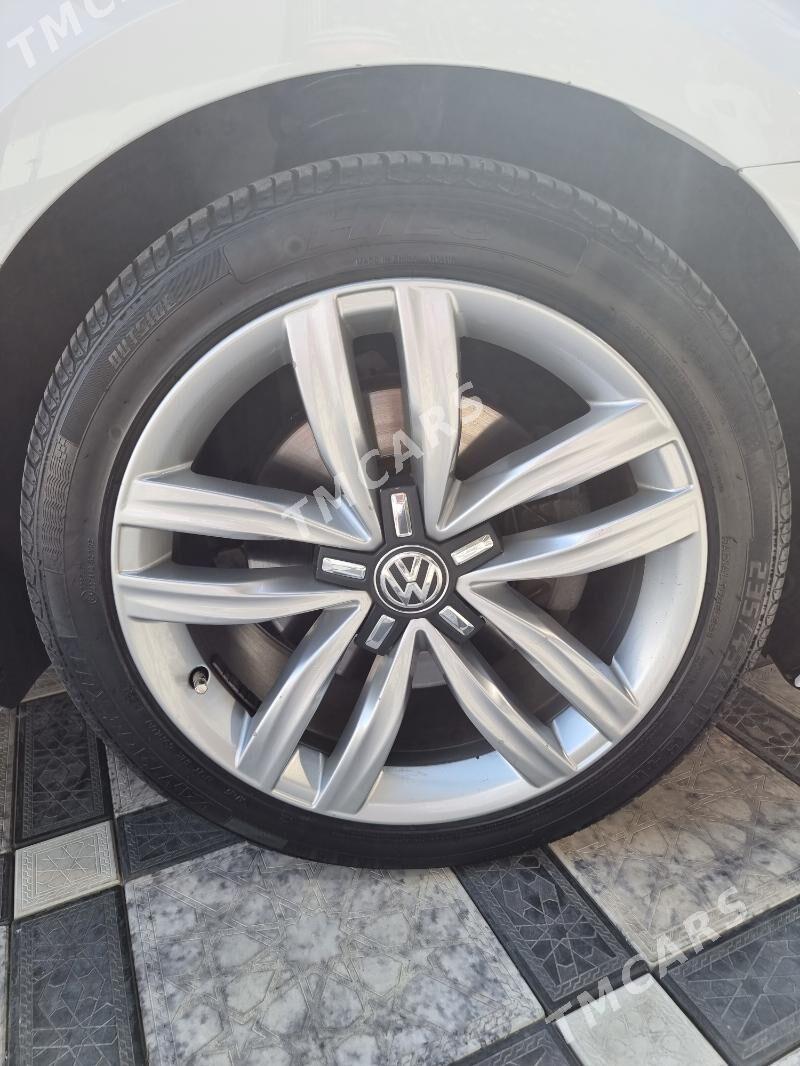 Volkswagen Passat 2019 - 290 000 TMT - Aşgabat - img 4