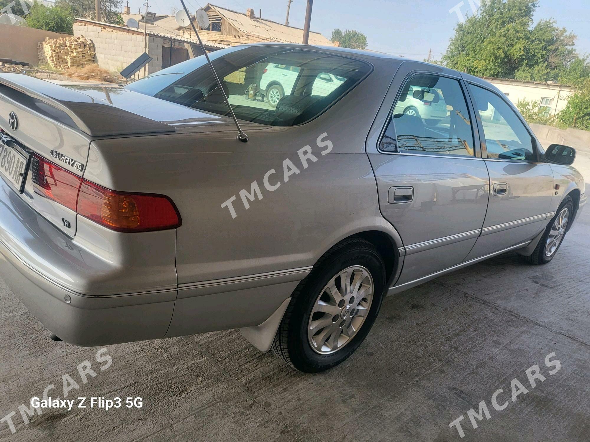 Toyota Camry 2000 - 135 000 TMT - Теджен - img 4