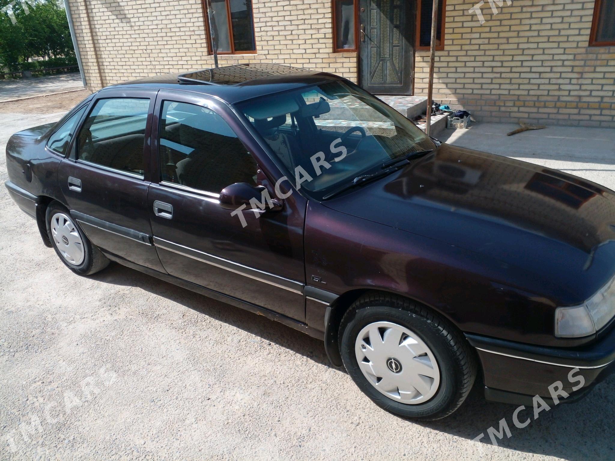 Opel Vectra 1991 - 25 000 TMT - Mary - img 3