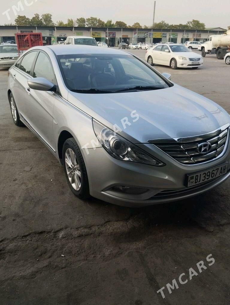 Hyundai Sonata 2012 - 130 000 TMT - Кака - img 7