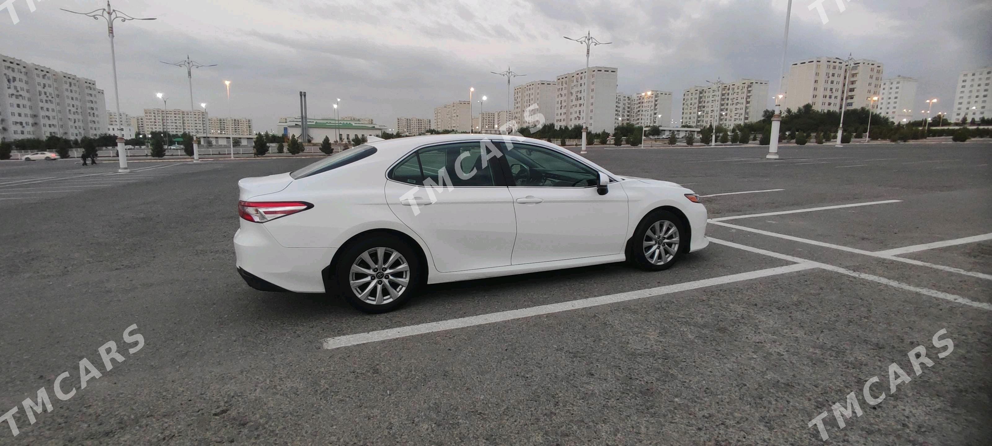 Toyota Camry 2019 - 300 000 TMT - Aşgabat - img 2