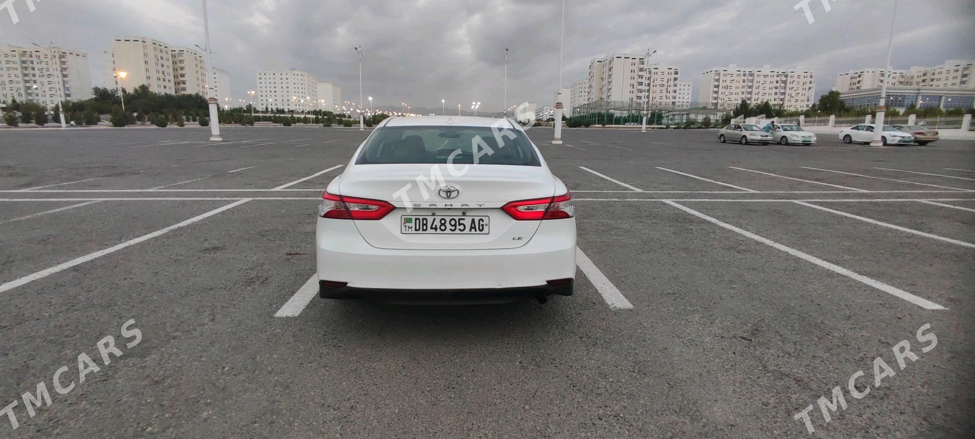 Toyota Camry 2019 - 300 000 TMT - Aşgabat - img 3