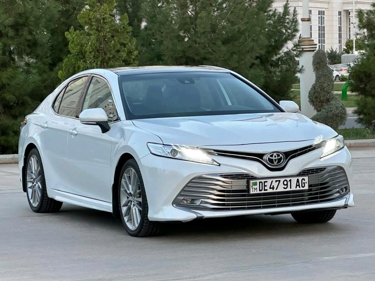 Toyota Camry 2019 - 352 000 TMT - Ашхабад - img 3