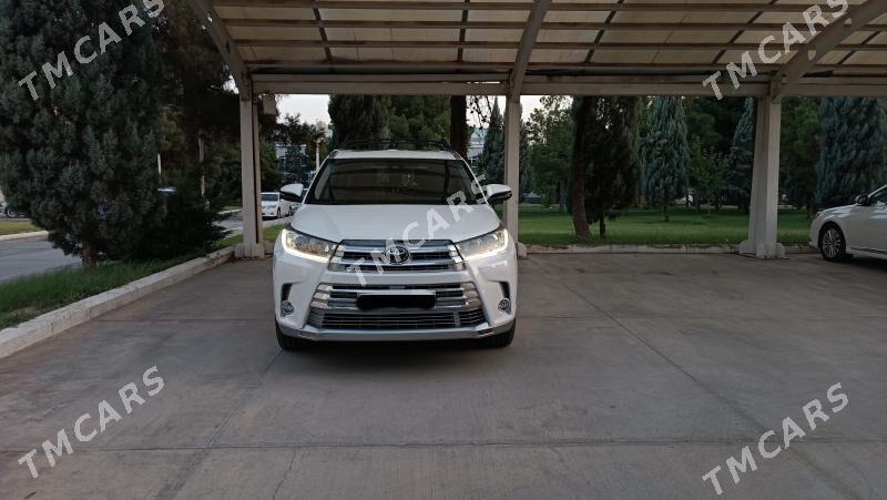 Toyota Highlander 2018 - 540 000 TMT - Мары - img 3