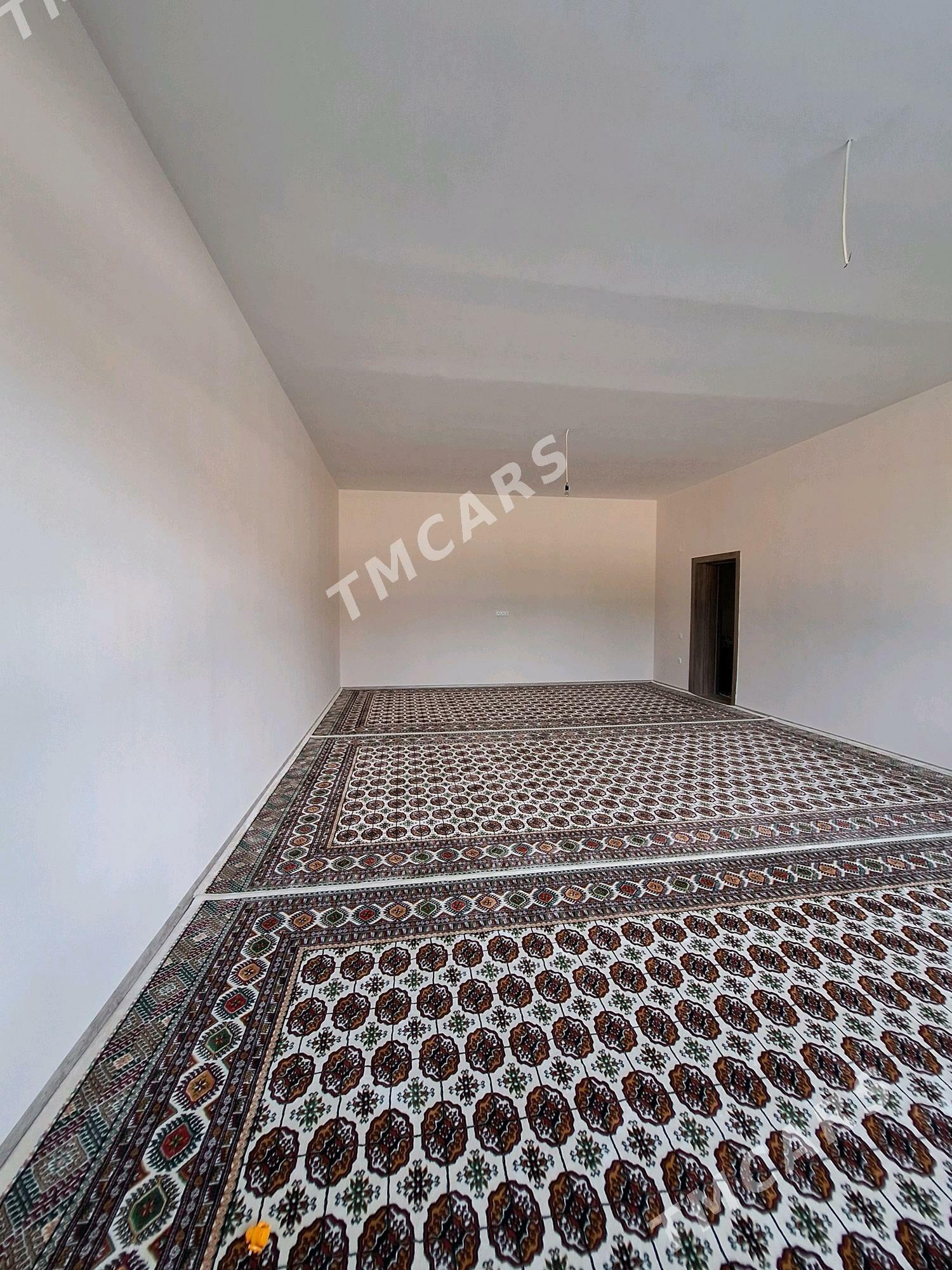 Элитка 1нжи этаж 2комнат 120м² - Daşoguz - img 5