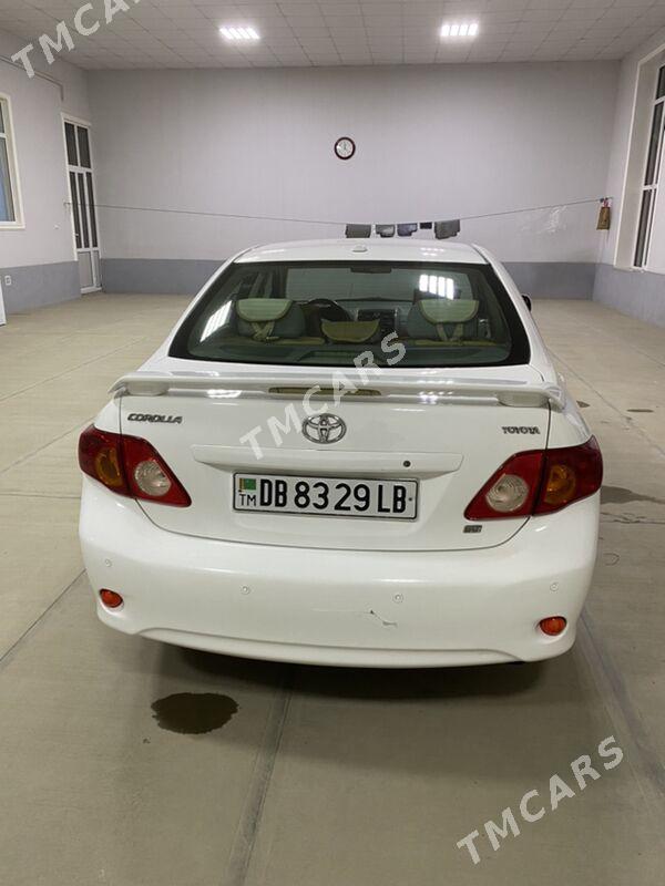 Toyota Corolla 2009 - 135 000 TMT - Туркменабат - img 4